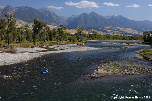 Kayaking on the Yellowstone River, Paradise Valley