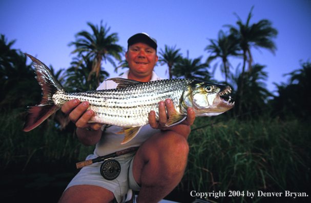 Flyfisherman with tigerfish. 