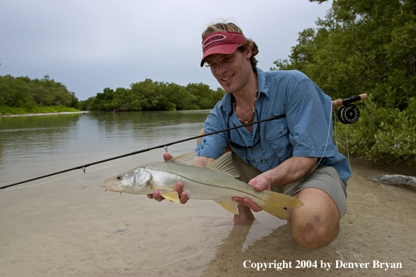 Flyfisherman w/snook