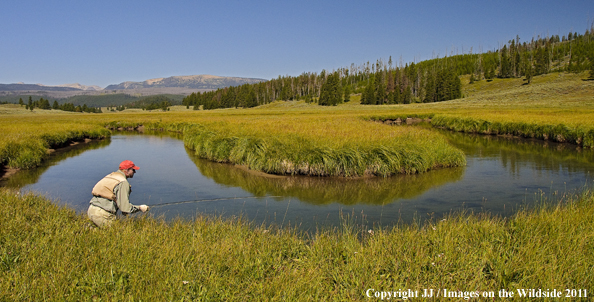 Flyfishing on the Gallatin River, MT. 