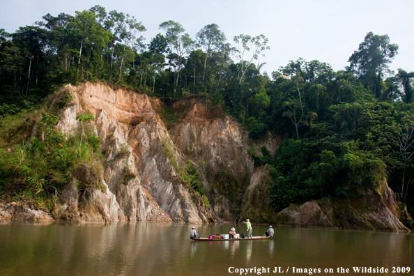 Flyfishermen fishing for Golden Dorado in Bolivia