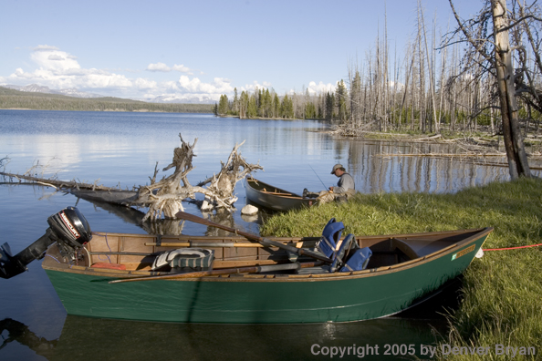 Flyfisherman with driftboat.