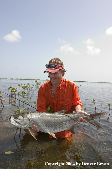 Flyfisherman w/tarpon 