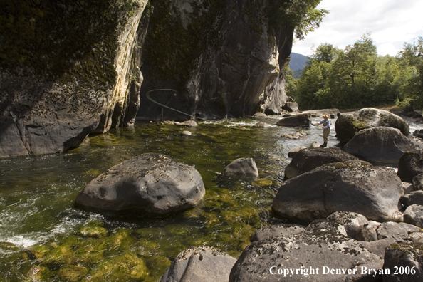 Female flyfisherman in Chile.