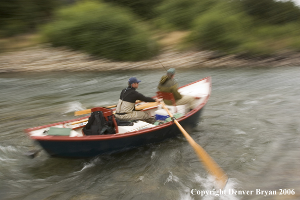 Flyfisherman in driftboat.