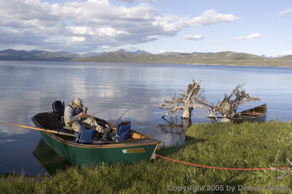 Flyfisherman with driftboat.