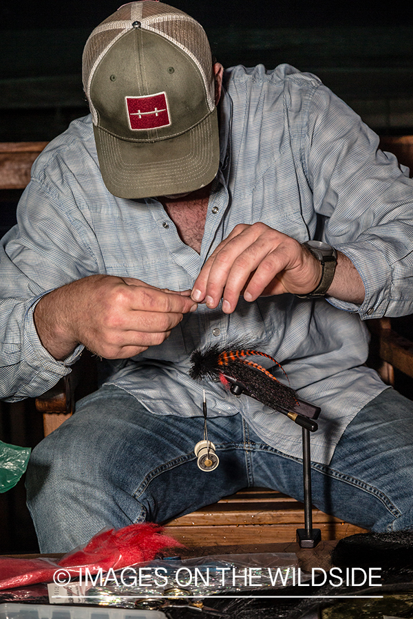 Flyfishing for Golden Dorado in Bolivia. (tying flies)