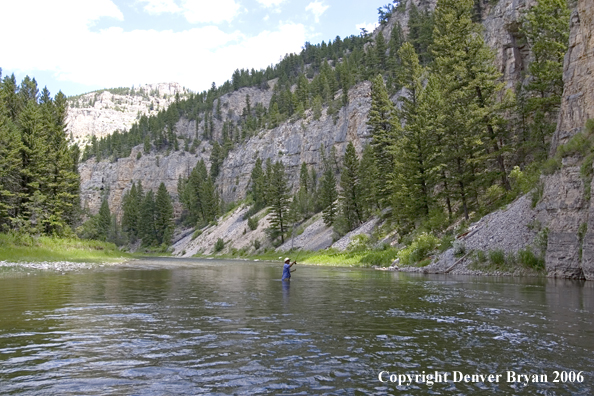 Flyfisherman on Smith River.