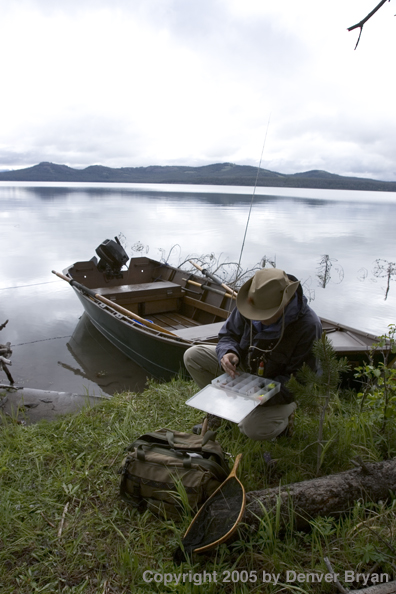 Flyfisherman with driftboat.