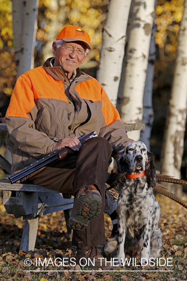 Hunter with English Setter in autumn.