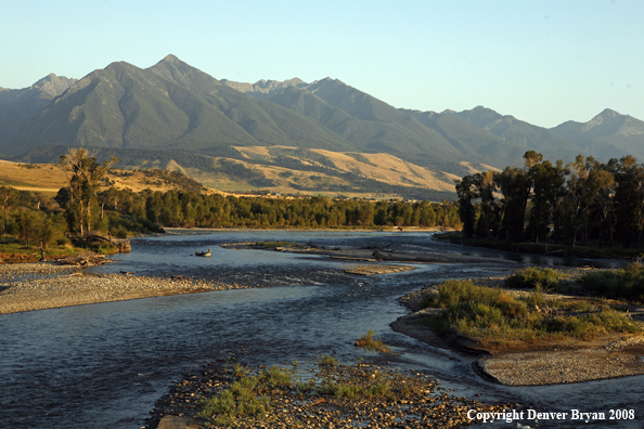 Driftboat with Flyfishermen on Yellowstone River, Paradise Valley Montana